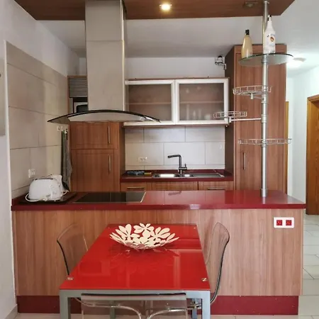 Apartmán 2bed Pool View- San Eugenio *